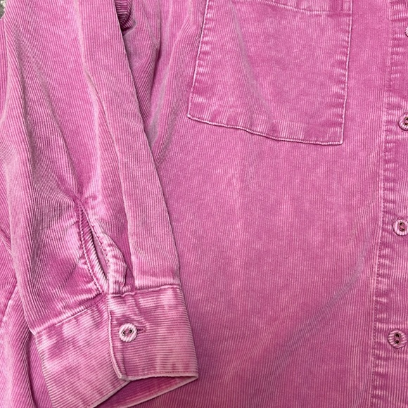 Pink button top - Picture 3 of 3